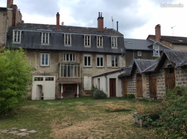 Appartement à louer, 97m², Bourganeuf