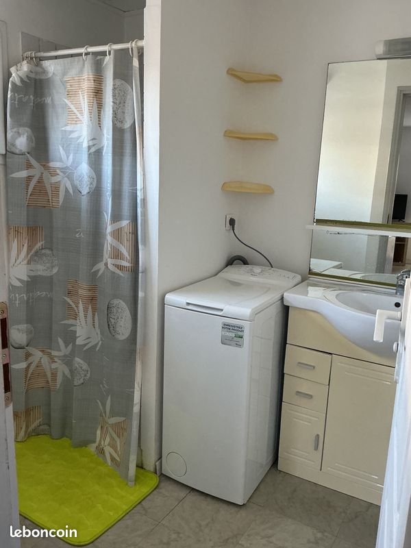 Appartement à louer, 23m², Marignane