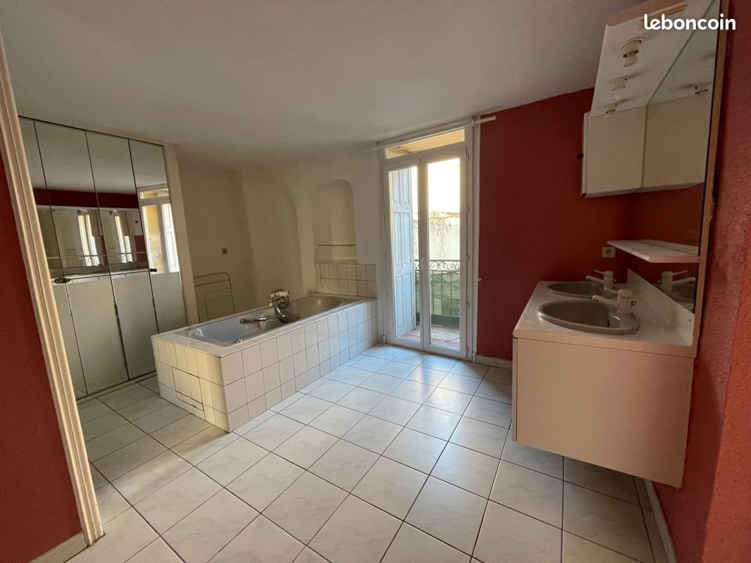 Appartement à louer, 90m², Arles-sur-Tech