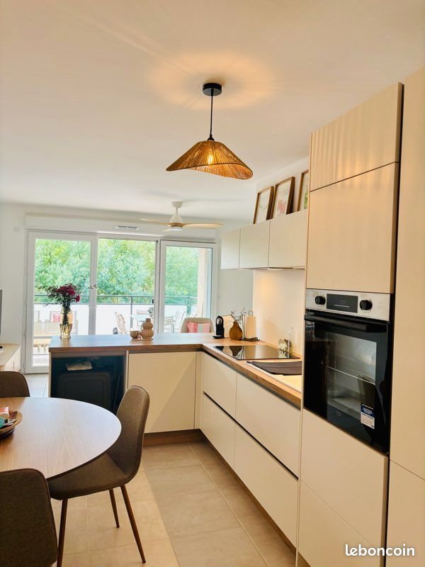 Appartement à vendre, 58m², Bormes-les-Mimosas