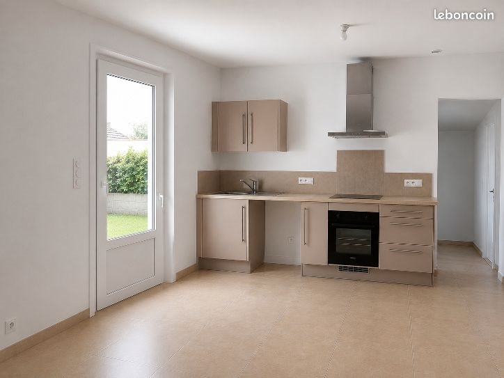 Maison à louer, 60m², Saint-Seurin-sur-l'Isle