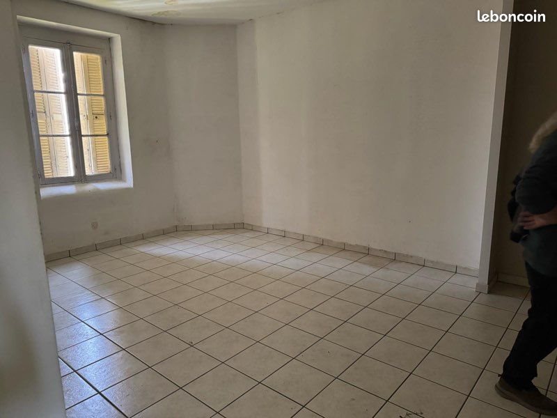 Appartement à louer, 55m², Lourdes