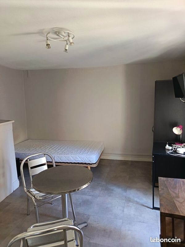 Appartement à louer, 19m², Bourges