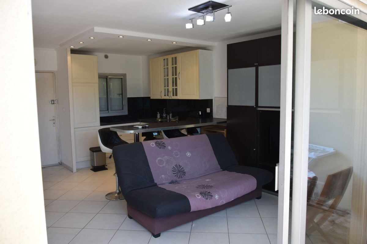 Appartement à louer, 29m², Antibes