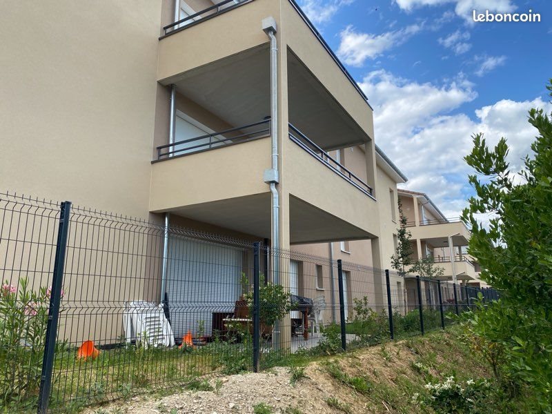 Appartement à louer, 64m², Saint-Jean-de-Muzols
