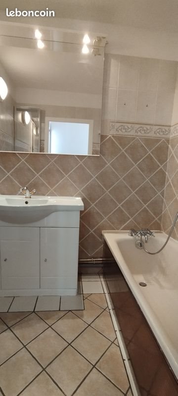Appartement à vendre, 69m², Vichy