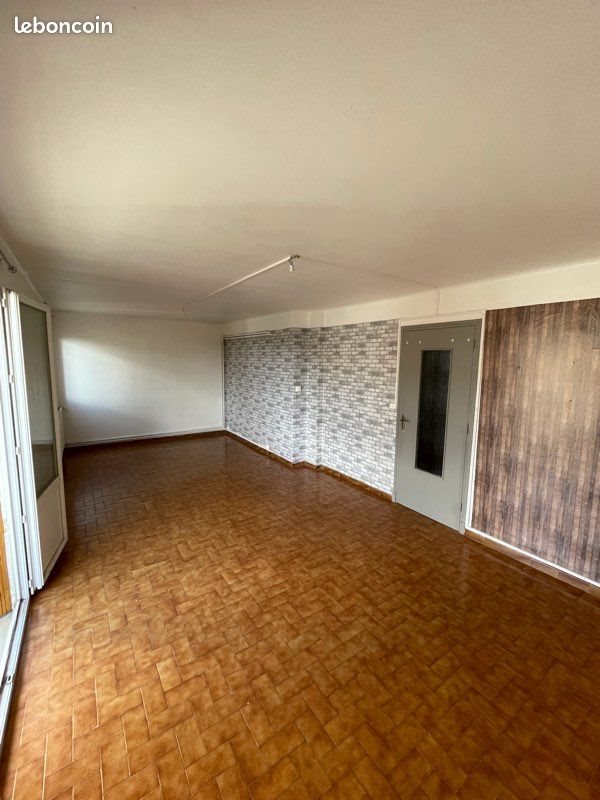 Appartement à louer, 80m², Alès