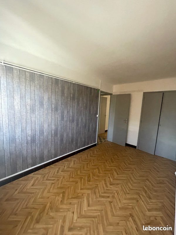 Appartement à louer, 80m², Alès