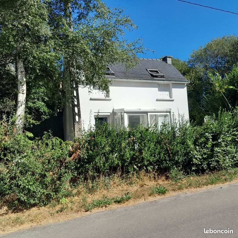Maison à vendre, 70m², Saint-Goazec