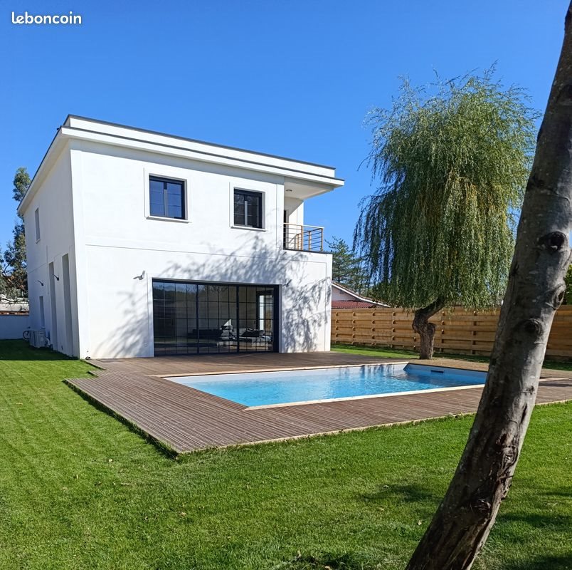 Maison à vendre, 215m², Saint-Sulpice-et-Cameyrac