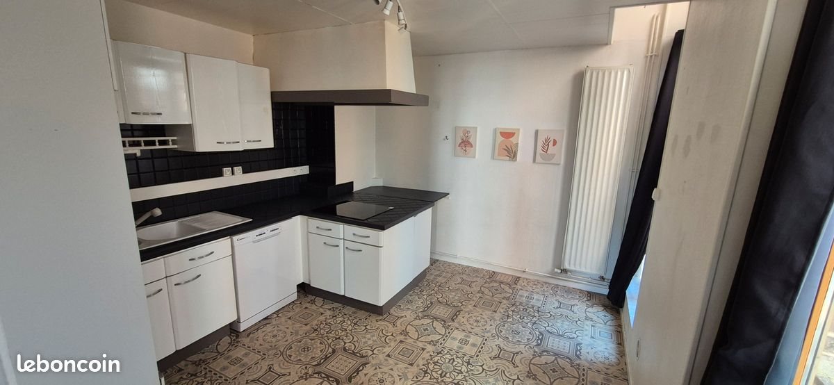 Appartement à louer, 115m², Givet