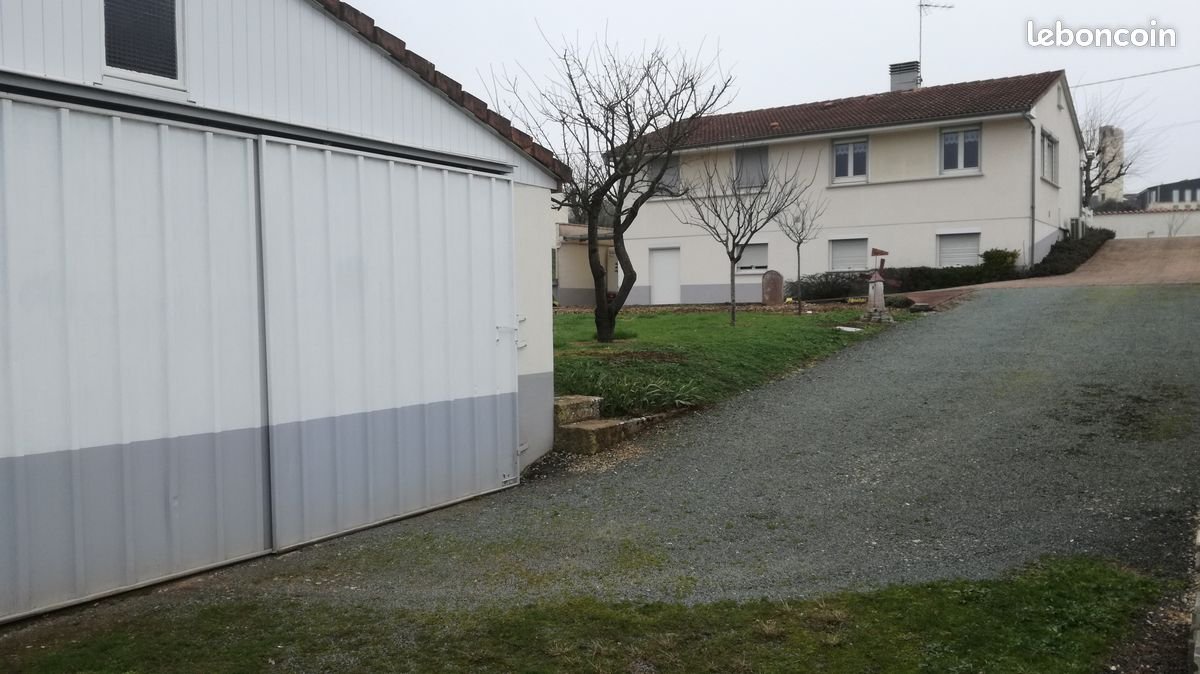 Maison à louer, 110m², Saint-Jean-d'Angély