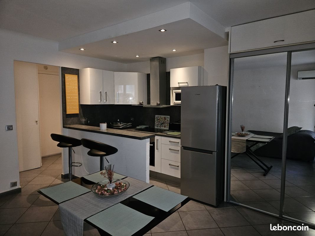 Appartement à louer, 33m², Antibes