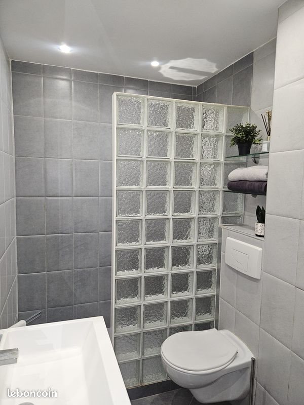 Appartement à louer, 33m², Antibes