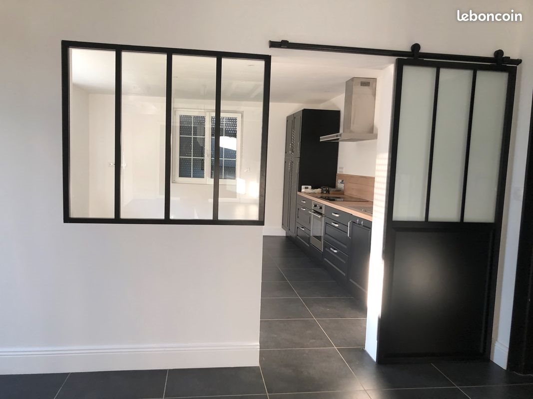 Maison à louer, 145m², Preures