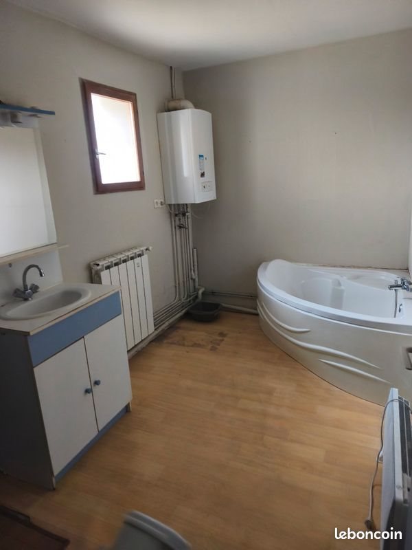 Maison à vendre, 75m², Saint-Parize-le-Châtel