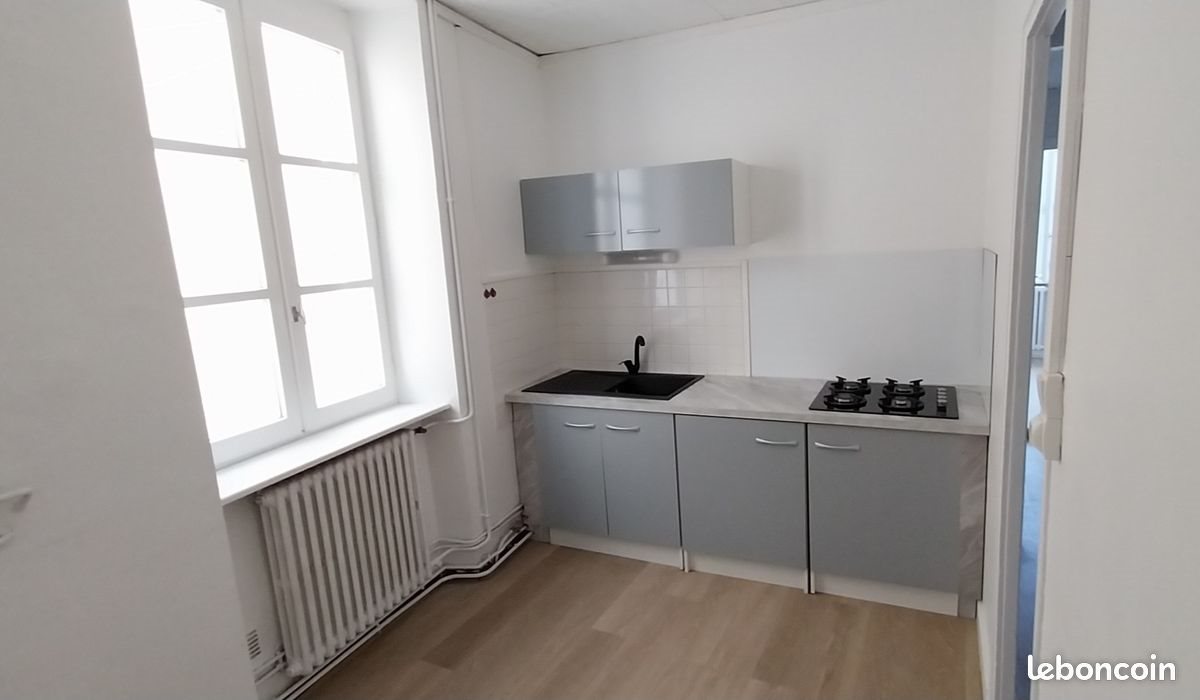 Appartement à louer, 63m², Privas