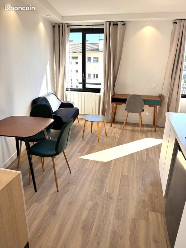 Appartement à louer, 20m², Talence