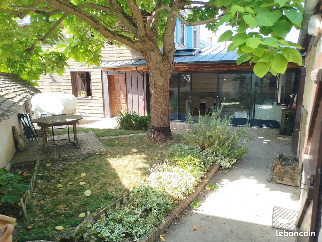 Maison à louer, 102m², Béville-le-Comte