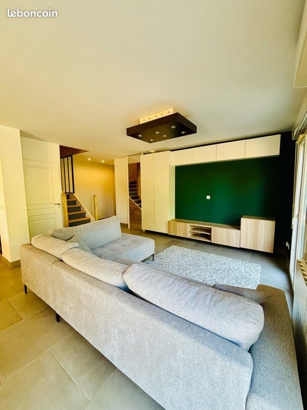 Maison à louer, 92m², Saint-Georges-de-Reneins