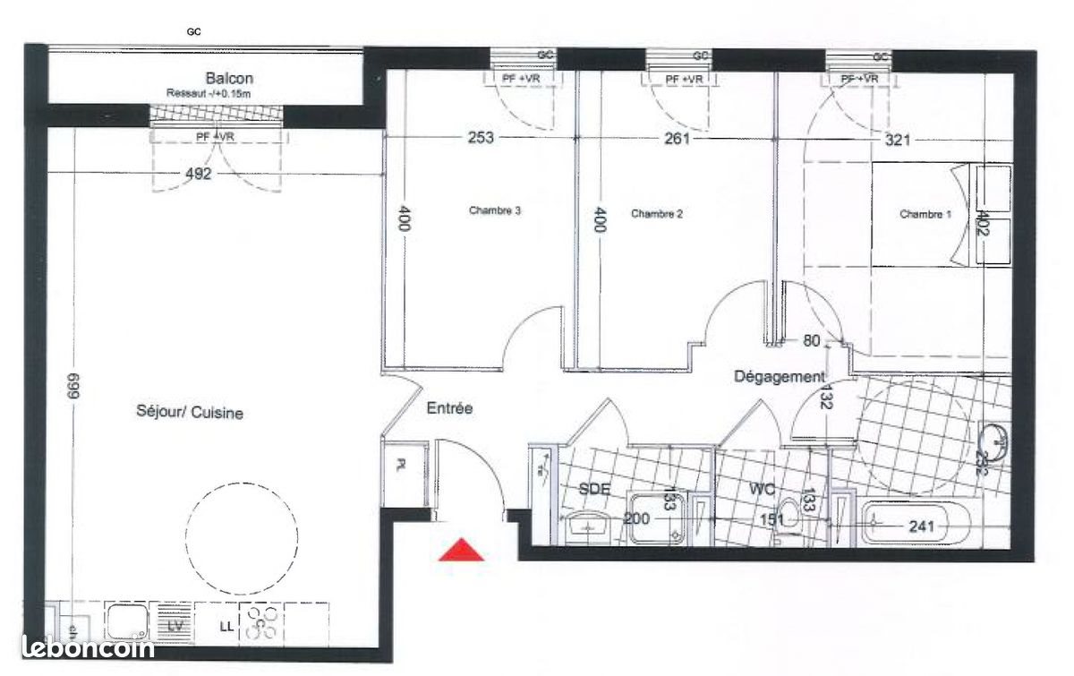 Appartement à louer, 84m², Serris