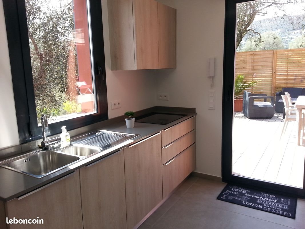 Appartement à louer, 64m², Nice