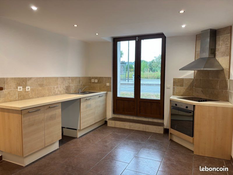 Maison à louer, 160m², Villeneuve-sur-Lot