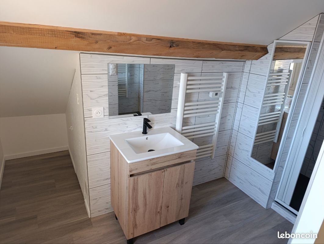 Appartement à louer, 45m², Le Coteau
