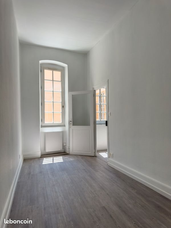 Appartement à louer, 46m², Cahors