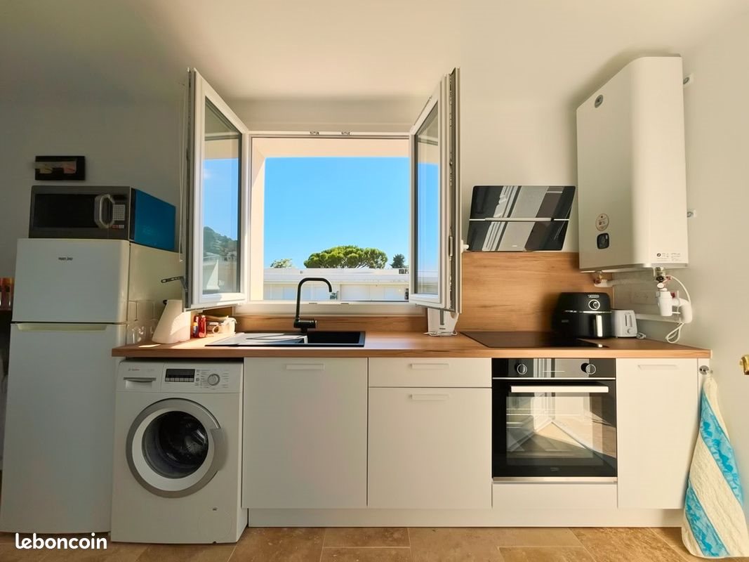 Appartement à louer, 32m², Vallauris