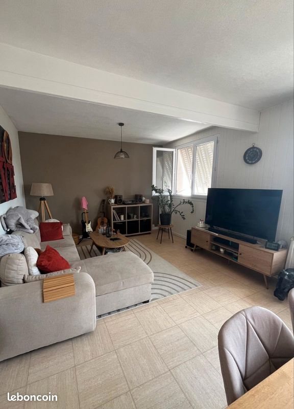 Appartement à louer, 69m², Lons-le-Saunier