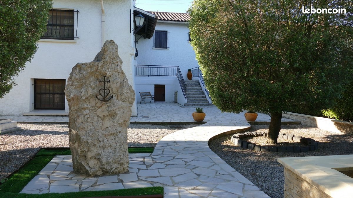 Maison à vendre, 250m², Beaucaire
