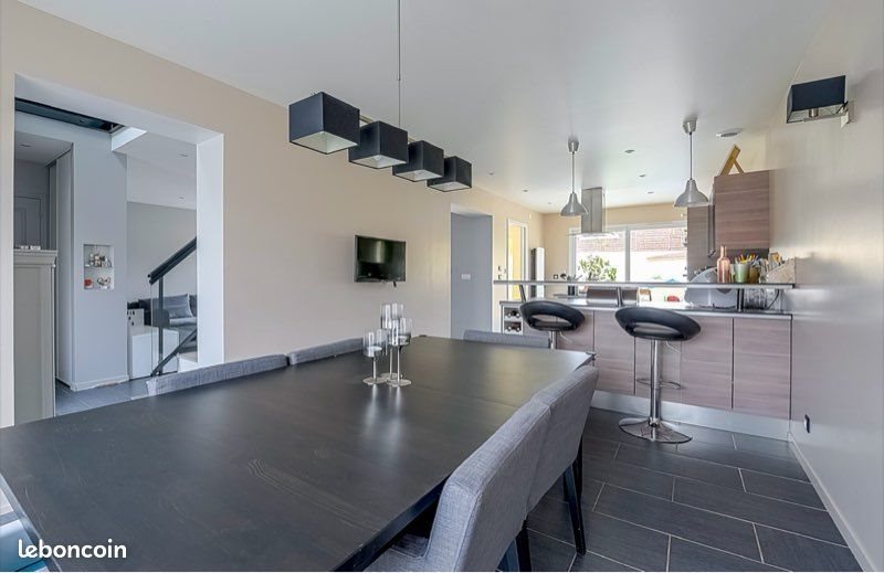 Maison à vendre, 137m², Éragny