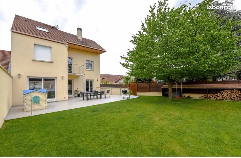 Maison à vendre, 137m², Éragny