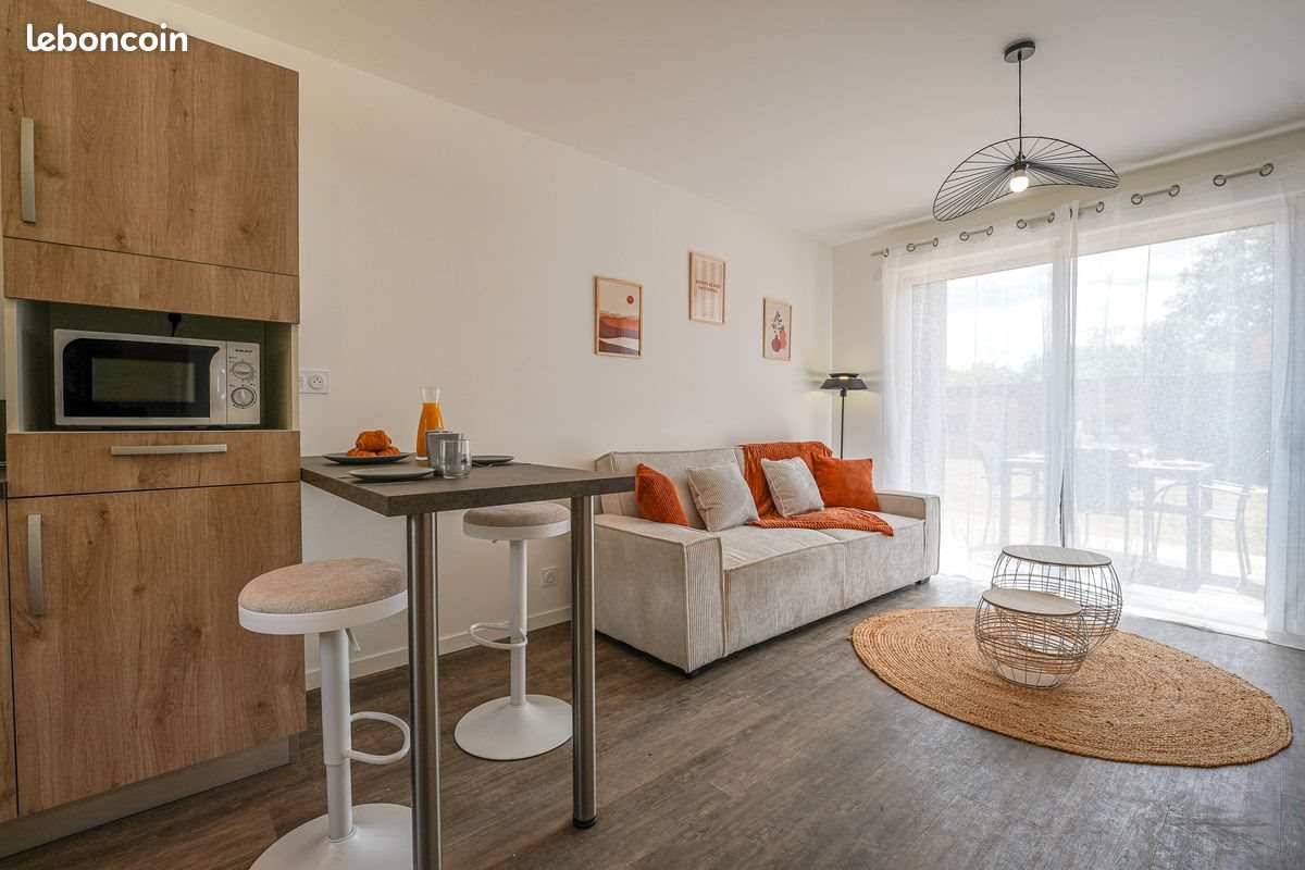 Maison à louer, 38m², Nesmy