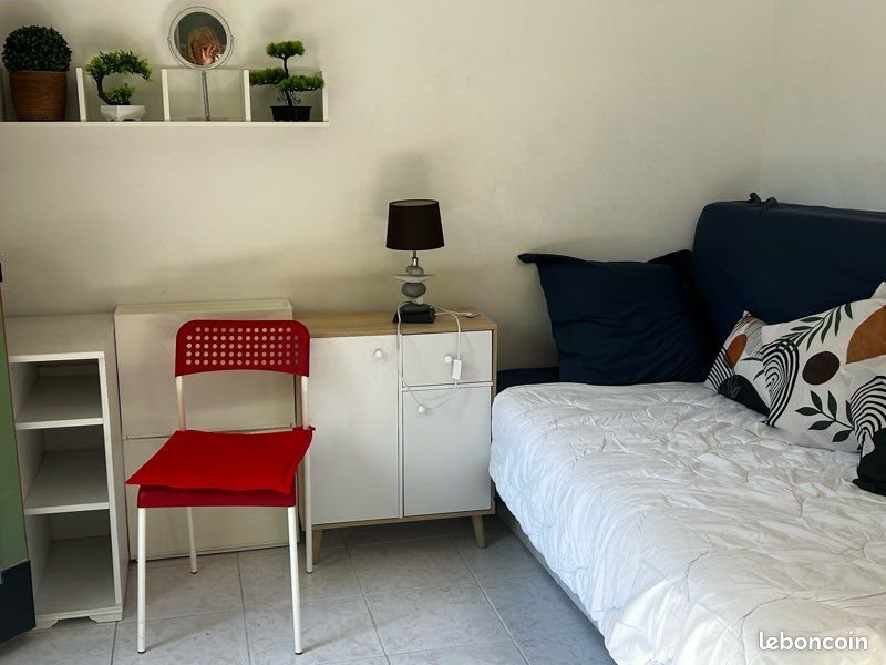 Appartement à louer, 17m², Marseille 12ème