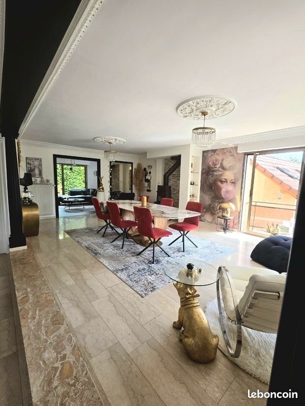 Maison à vendre, 239m², Bart
