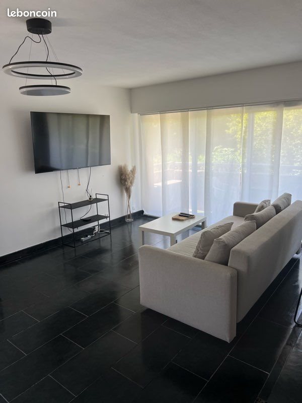 Appartement à louer, 56m², Marseille 9ème