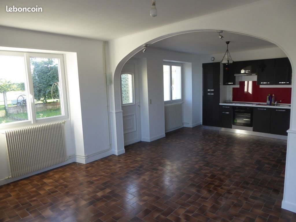Maison à louer, 85m², Asnières-sur-Nouère