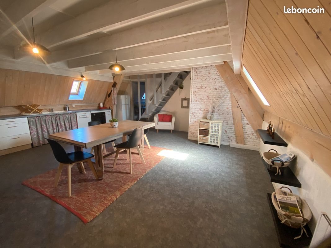 Appartement à louer, 100m², Poligny