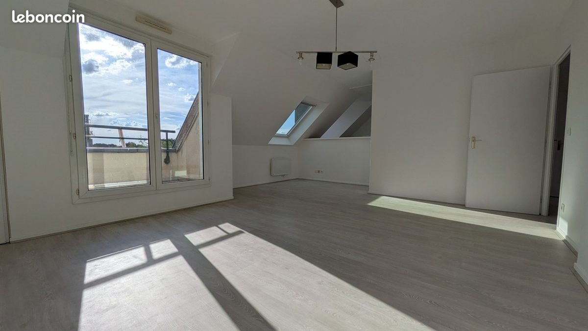 Appartement à louer, 69m², Lille