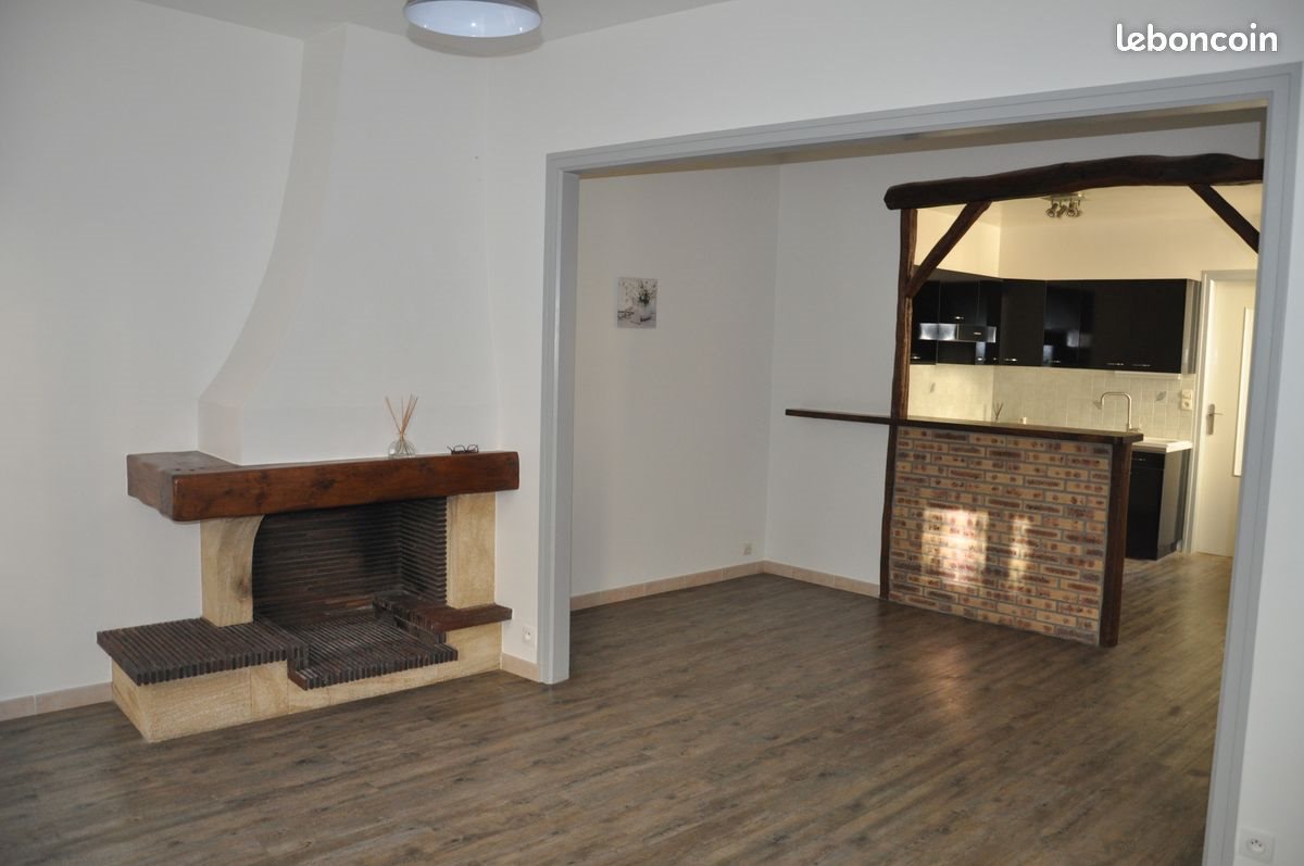 Maison à louer, 83m², Auneau