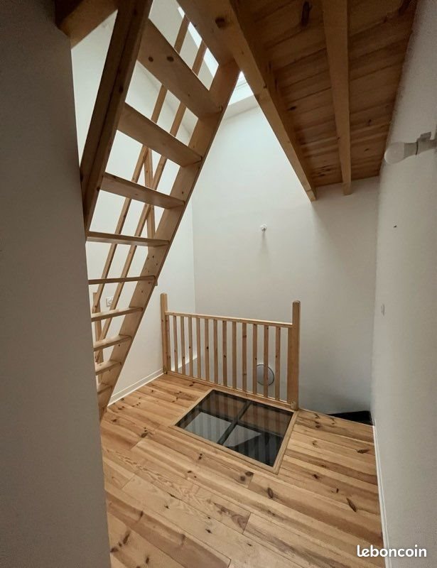Maison à louer, 80m², Serres-sur-Arget