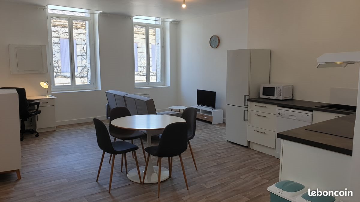 Appartement à louer, 66m², Mirambeau
