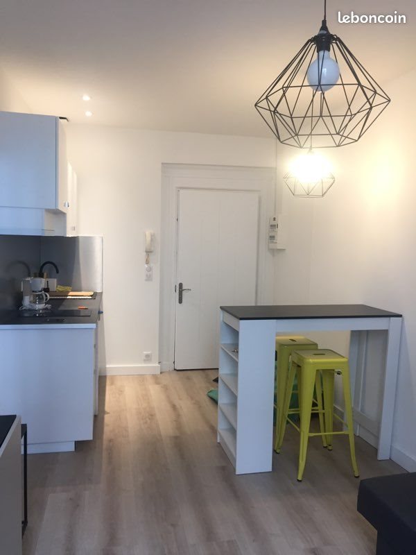 Appartement à louer, 29m², Pau
