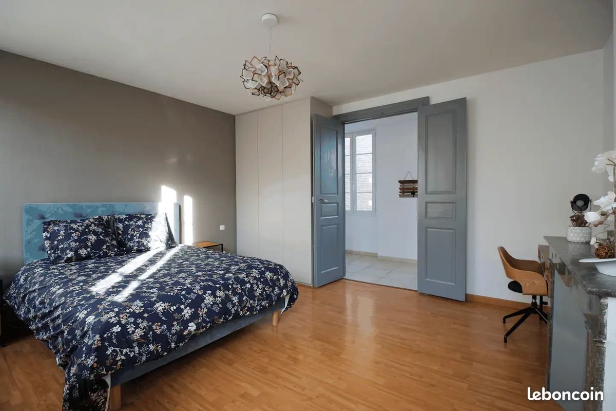 Appartement à louer, 83m², Albi