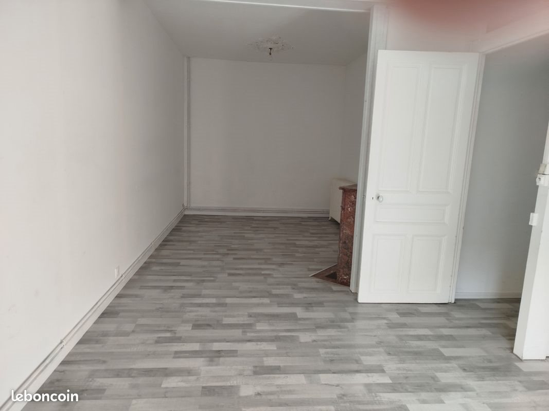 Appartement à louer, 81m², Le Nouvion-en-Thiérache