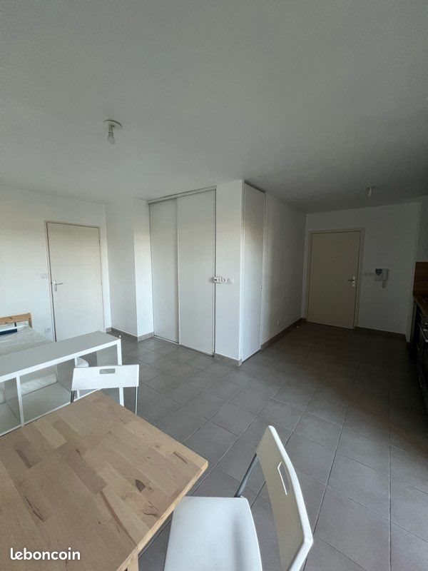 Appartement à louer, 30m², Lyon 8ème