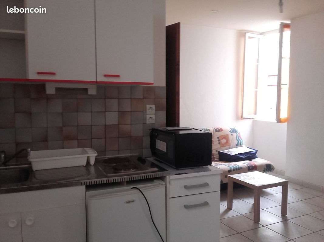 Appartement à louer, 22m², Saint-Jean-d'Angély