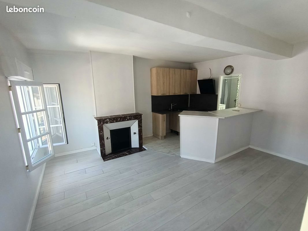 Appartement à louer, 34m², Rochefort